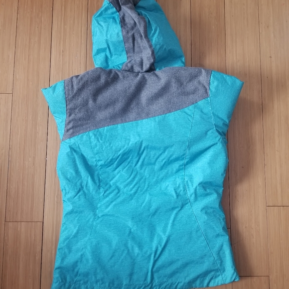 Zero poslir jacket size fits 6-8 years old girls - Picture 6 of 6